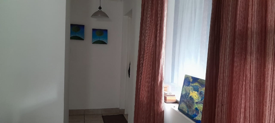 3 Bedroom Property for Sale in Firlands Western Cape
